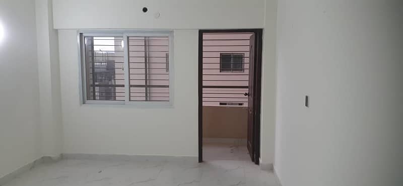 3 BED DD FLAT FOR SALE (ROYAL 8 ICON) IN GULSHAN E IQBAL BLOCK 13D3 0