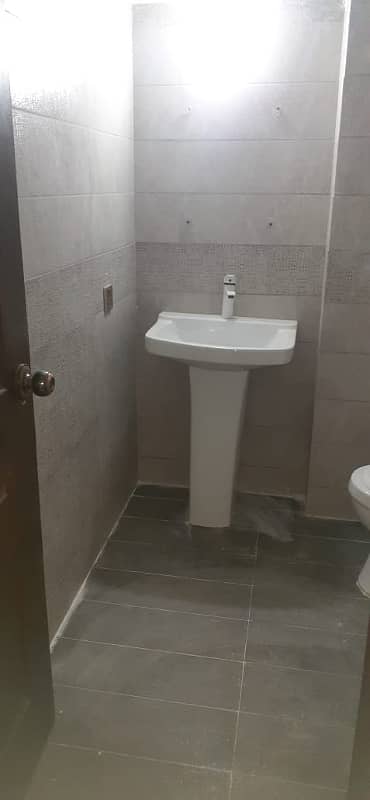 3 BED DD FLAT FOR SALE (ROYAL 8 ICON) IN GULSHAN E IQBAL BLOCK 13D3 3