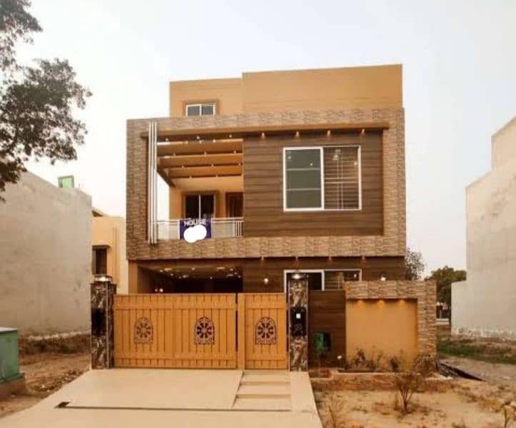 5 Marla New House For Rent in Bahria Town Lahore 0