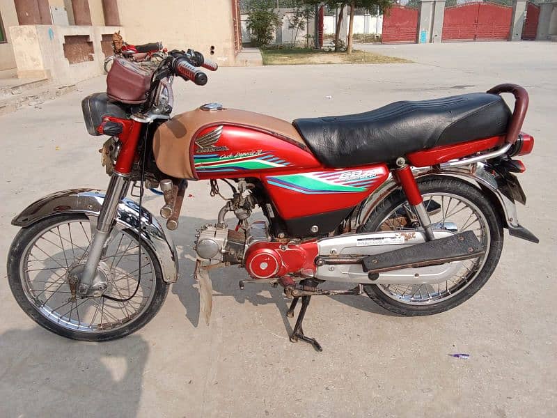 Honda CD 70 model 2017 1