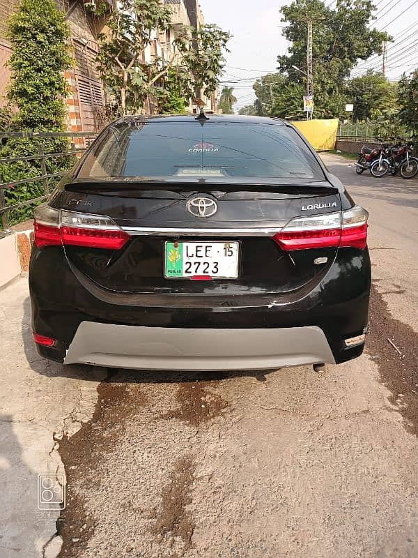 Toyota Corolla GLI 2015 3