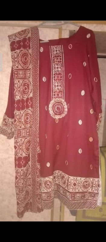 karandi ladies 3 piece embroidered pret suit 2