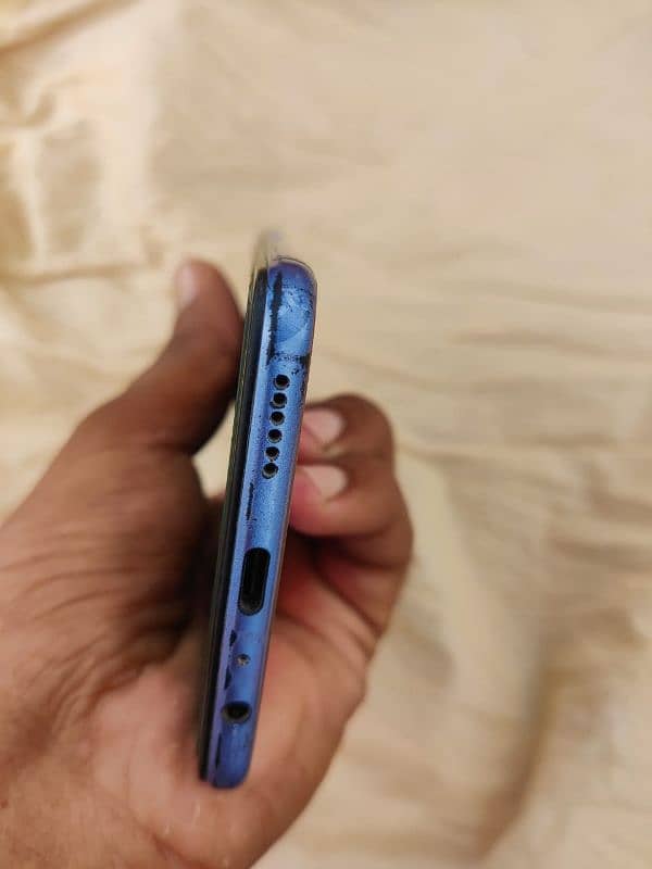 Vivo v20 with box and charger 8+128 2