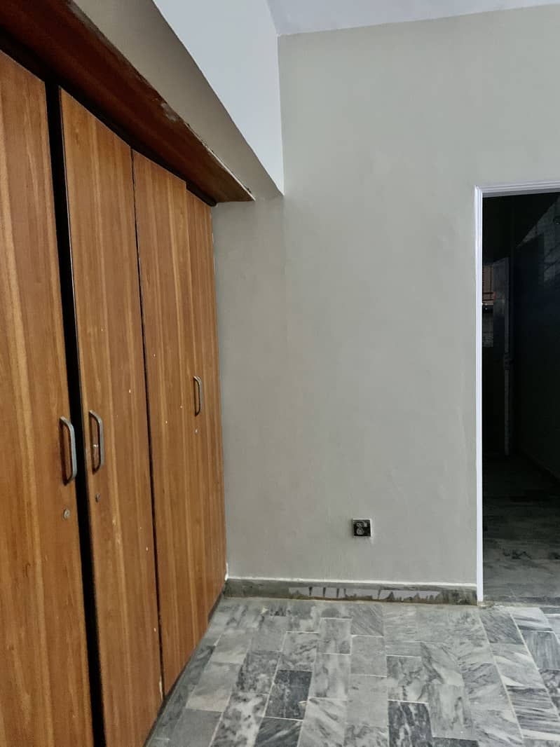 Flat For Rent in Sunley Arcade Saforaa chowk 4