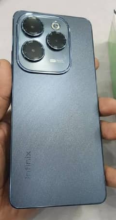 Infinix Hot 40 8+8 256GB full Box 10by 10 2 month uses