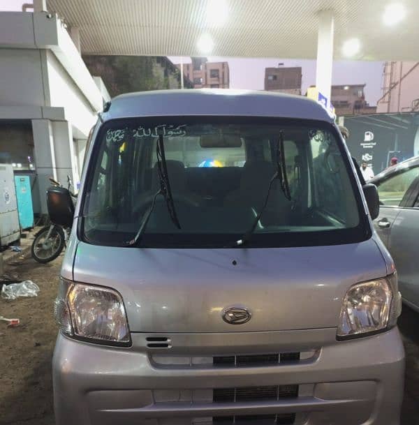 Daihatsu Hijet 2010 1