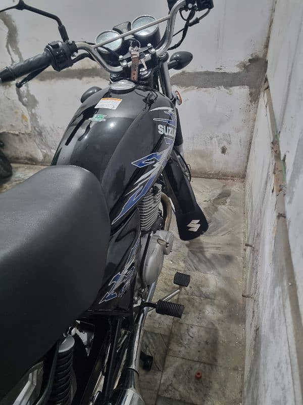 SUZUKI GS 150 (2021) 2