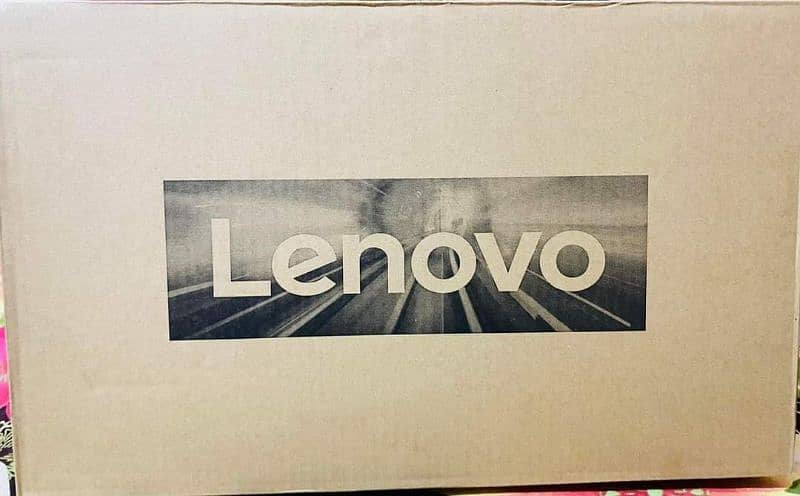 Lenovo V14 G3 IAP  CPU: Intel U 1.3GHz RAM: 8GB 0