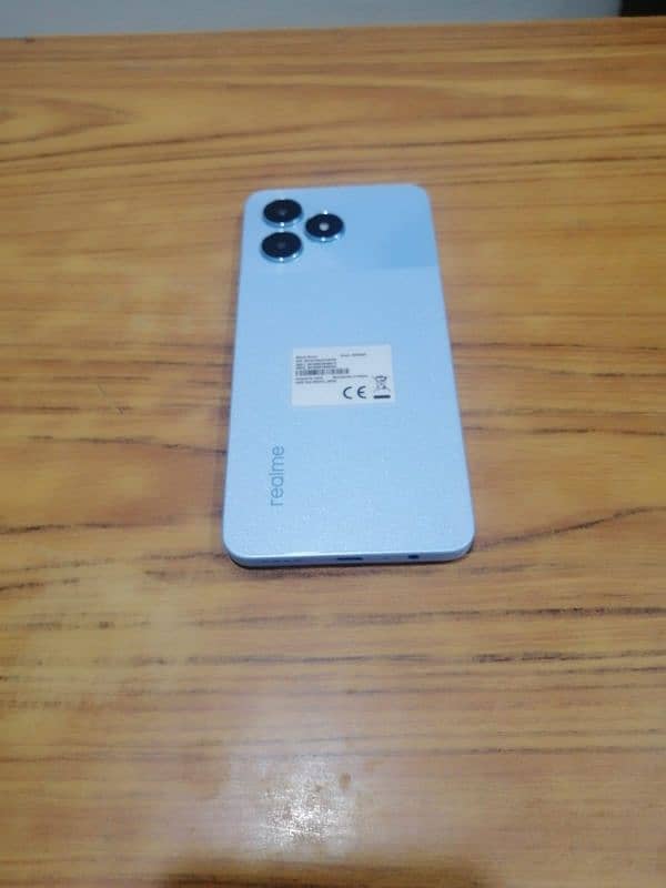 Realme Note 50 open box 1