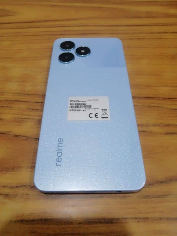 Realme Note 50 open box 2