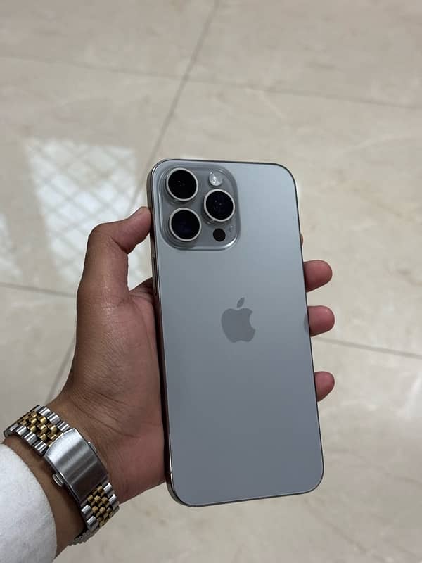 Iphone 15 Pro Max 1