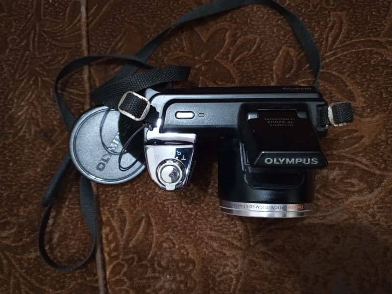 Slr Camera || Olympus || neat and clean condition : 4