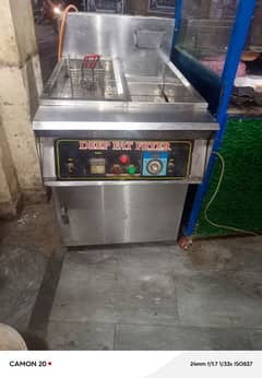 16 ltr commercial fryer in good condition