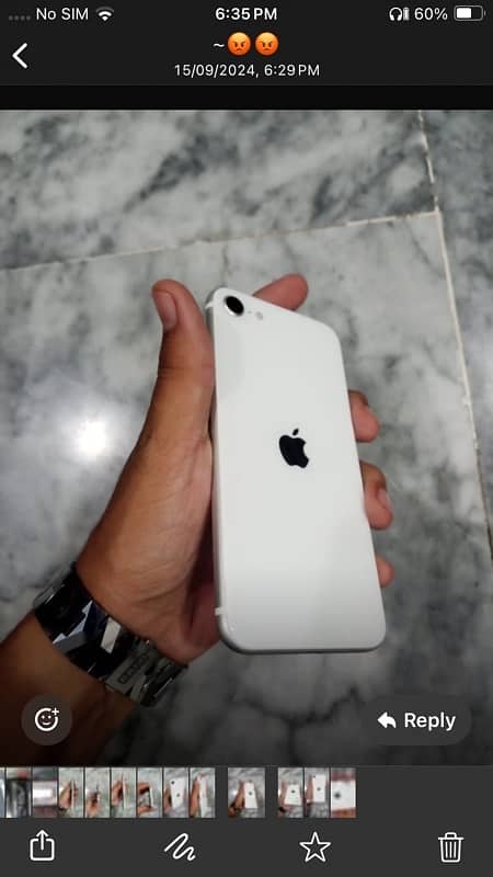 AoA i m selling my iphone se 2020 4