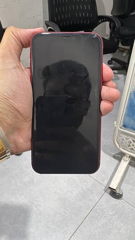 iphone 11 red  color 0