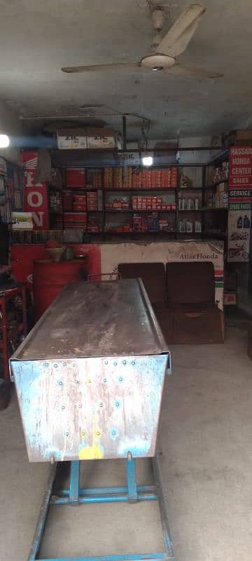 full shop spair parts with mechanic shop 2