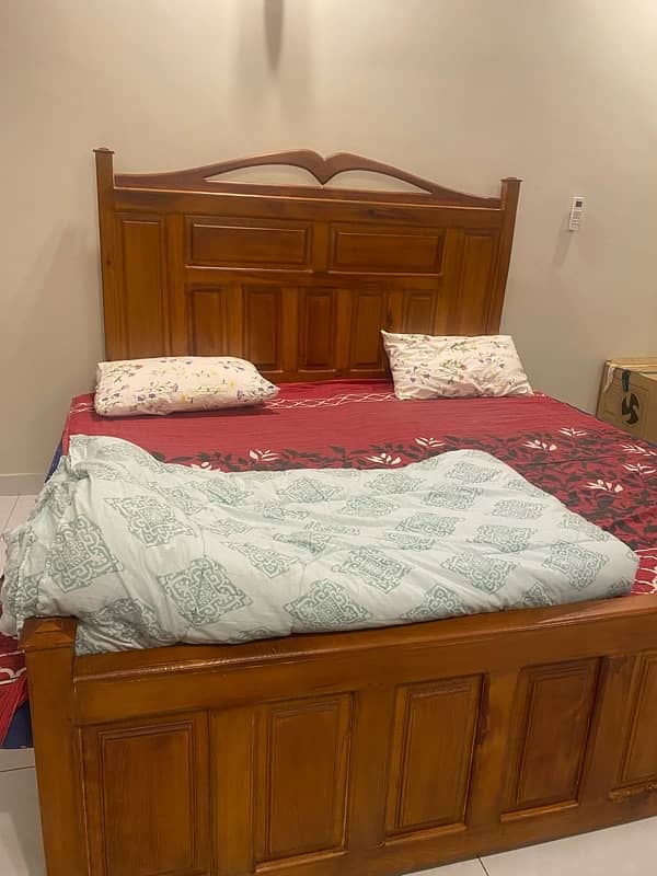 king size wooden bed without mattress 0