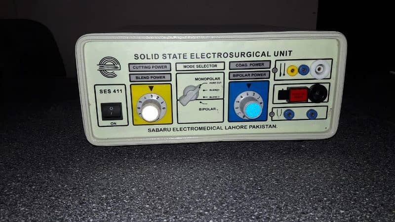 Cautery Machines - Defibrillator - Nihon kohden Patient monitor 3