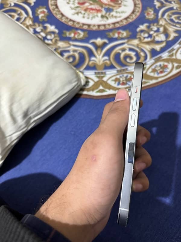 Iphone 14 Pro Non-PTA 3