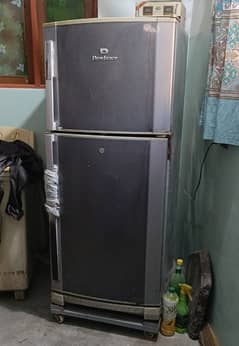 dowlance fridge urgent sell