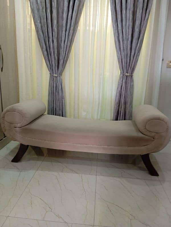 Puffy Ottoman with new Poshish 3