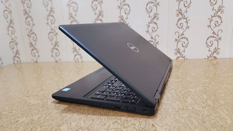 DELL - Core i5, 7th HQ | workstation | Graphics Card 6