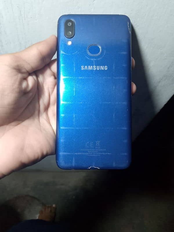 Samsung a10s 2 32 0