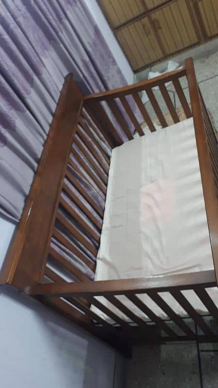 Baby cot 4