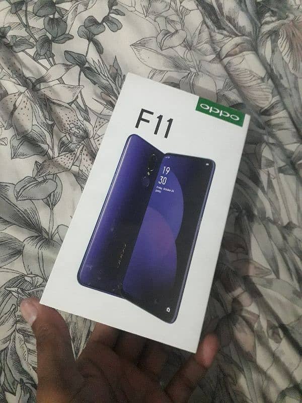 Oppo F11 (8/256) Whatsapp 0340-7882686 5