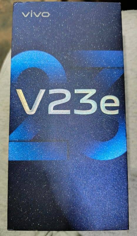 vivo v23e with warranty august 2025 look like new 5