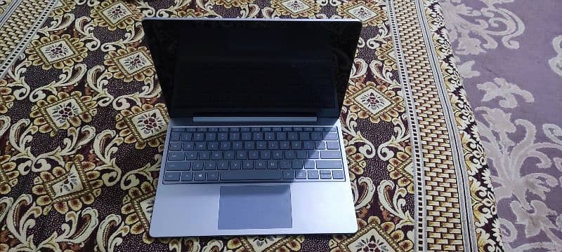 Microsoft laptop 2