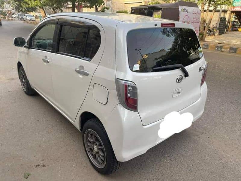 Daihatsu Mira 2012 11