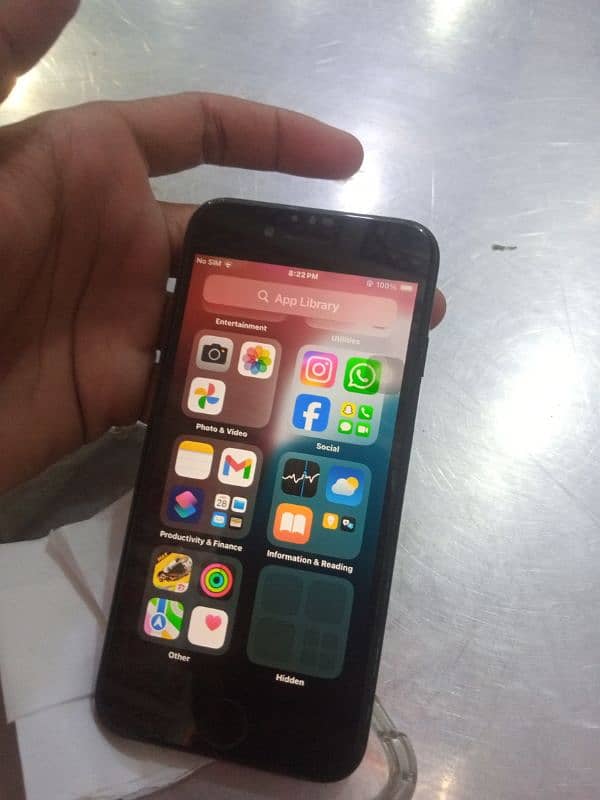 iPhone SE 2020 all OK non pta 1