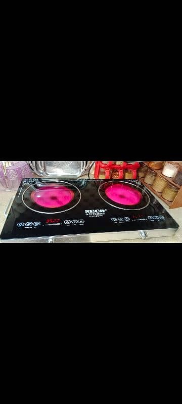 electric stove just one day use selling because of gas load shading 3