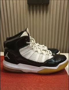 Air Jordan 11 Retro Basketball Shoes