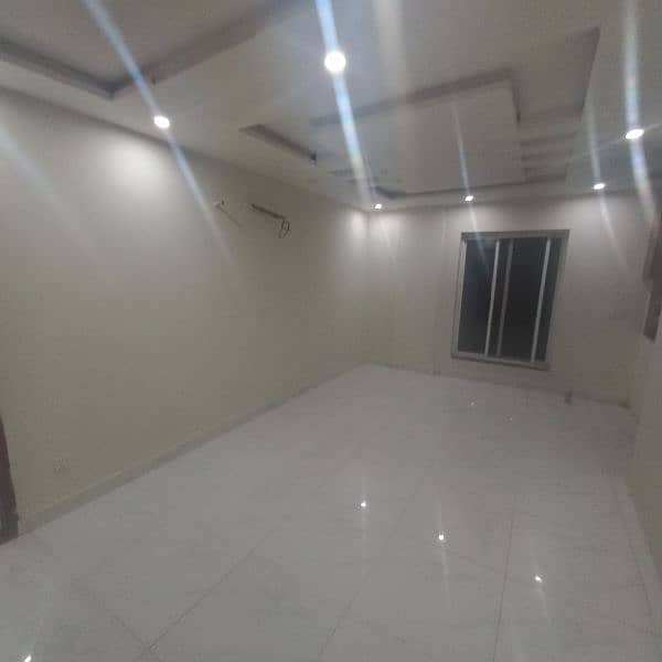 1 Bed Flat For Rent in Bahria Town Lahore 0