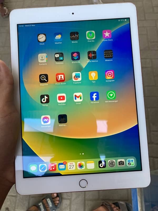 iPad 5 generation   128Gb 5