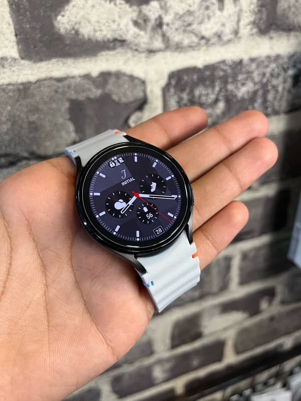 Samsung Galaxy Watch 4 44mm 0