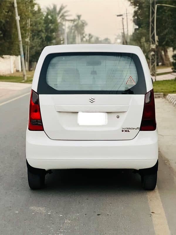 Suzuki Wagon R 2018 1