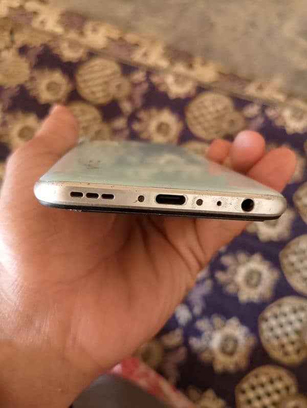 vivo y 30 full condition 4/64 7