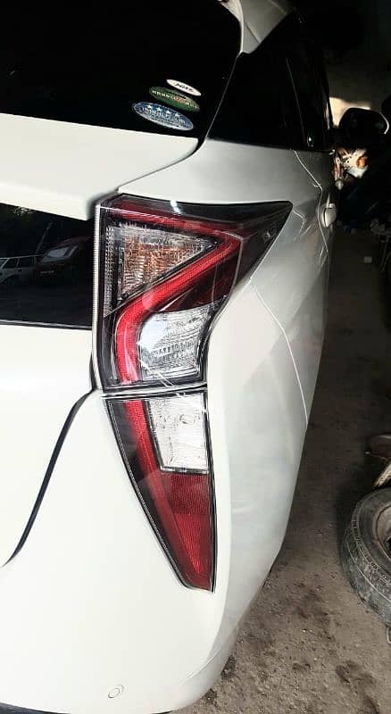 Toyota Prius 2017 15