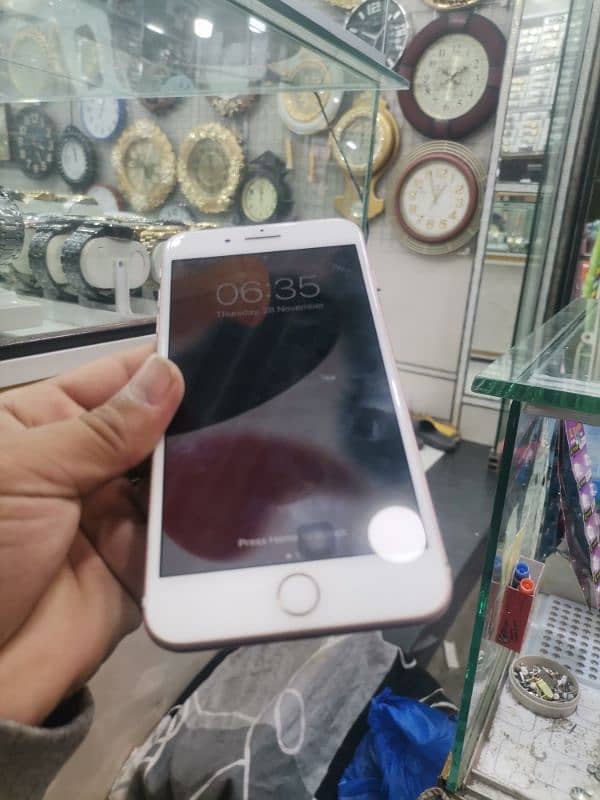 i phone 7plus 128 jb pta approved 1