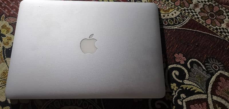 Macbook Air 2015 (10/10) condition 4