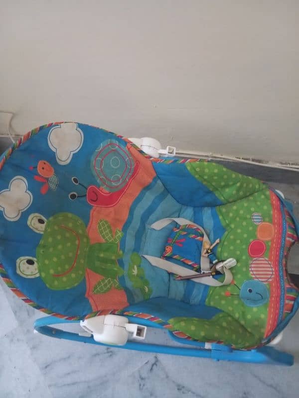 good condition swing cot age 0to 5 year 0