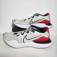 Nike Renew Run White University Red