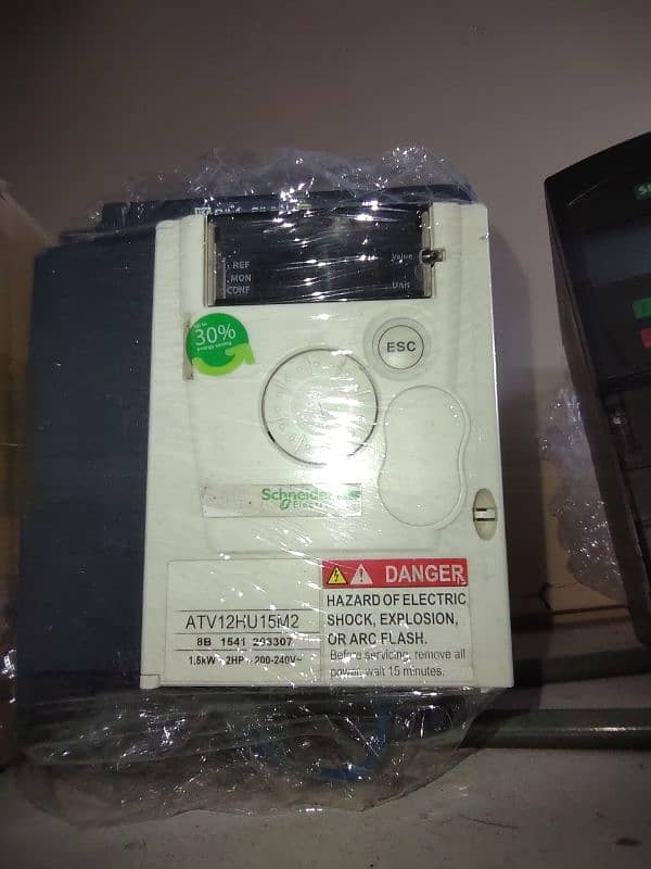 solar inverter vfd inverter power supply PLC HMI mppt ABB  repairing 19