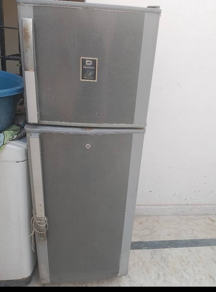 Dawlance monogram refrigerator medium size used for sale-03316166667 1