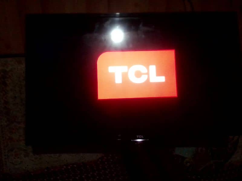 TCL LED 1