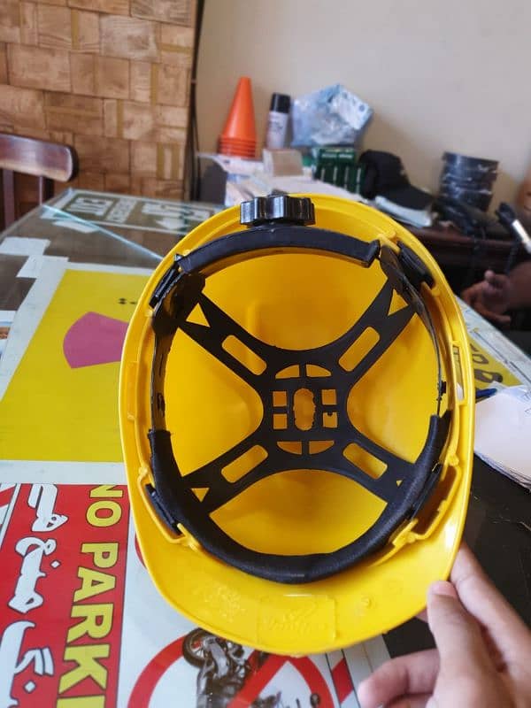 safety helmet 6