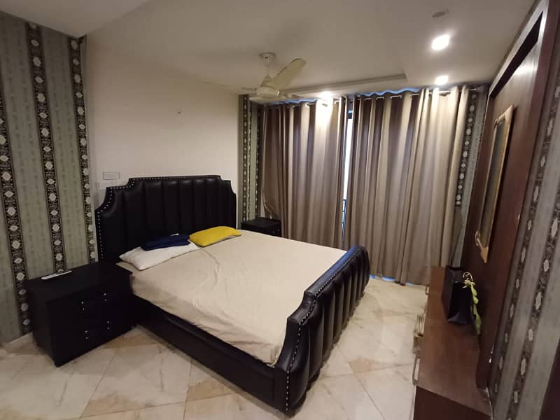 2 Bedroom Fully Furnished Flat For Rent In Phase 8 Block Q DHA Lahore 2